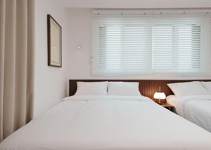 센트럴강남주차가능한3room빌라2호선9호선 Seoel